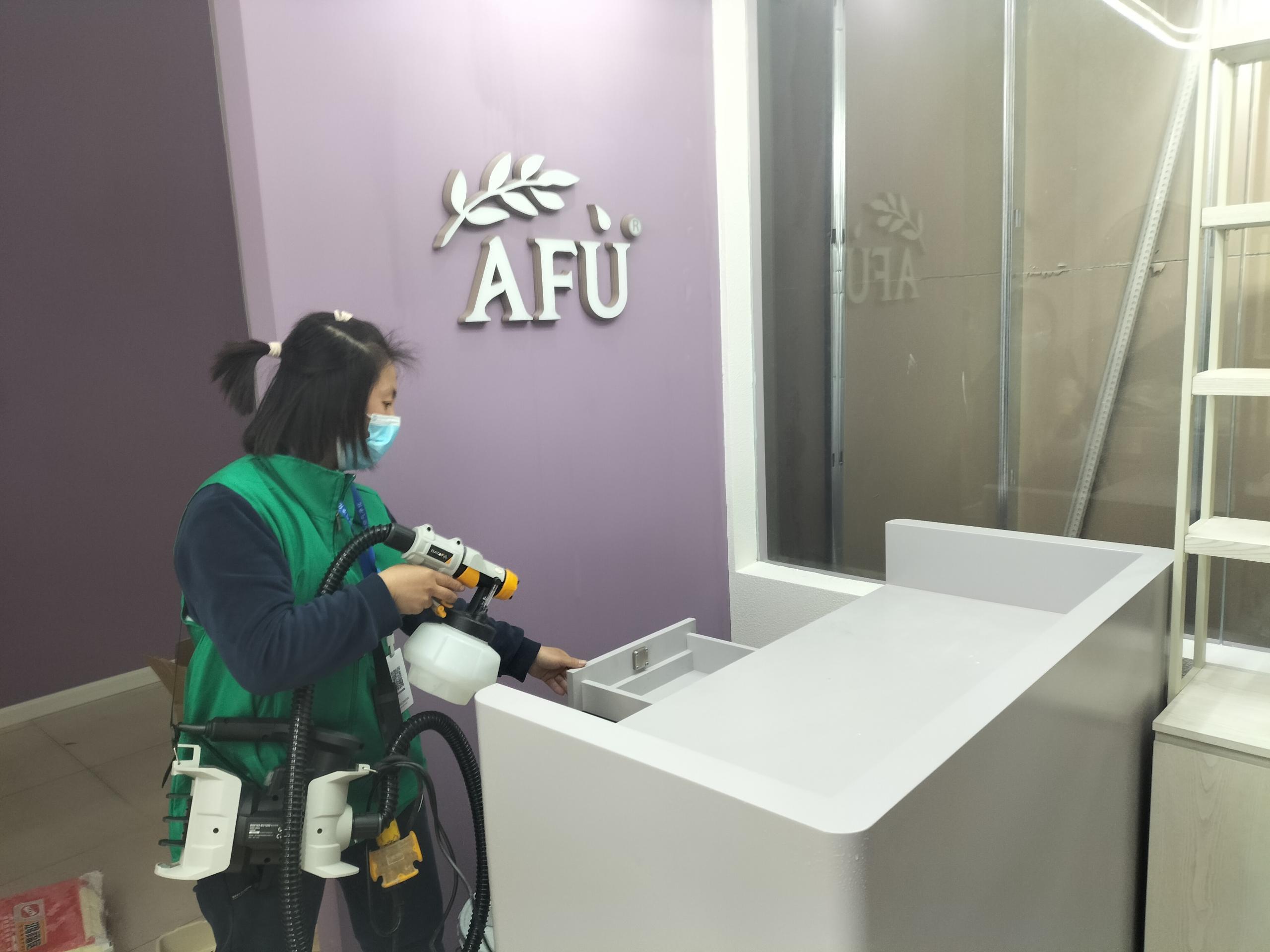 三亚青岛永旺广场三楼店铺除甲醛甲醛治理公司